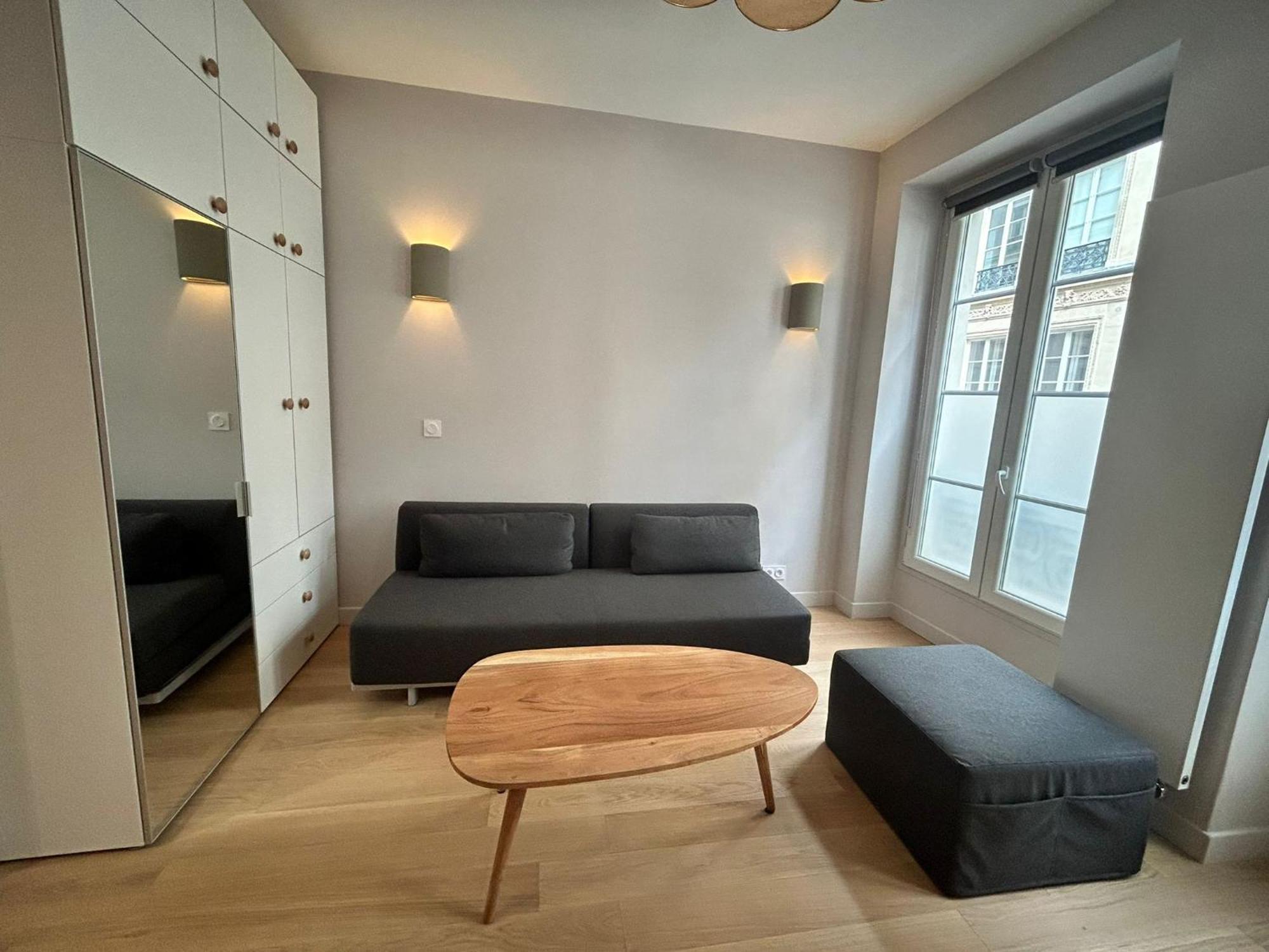 Enghien - New Fully Furnished Apartment Paris