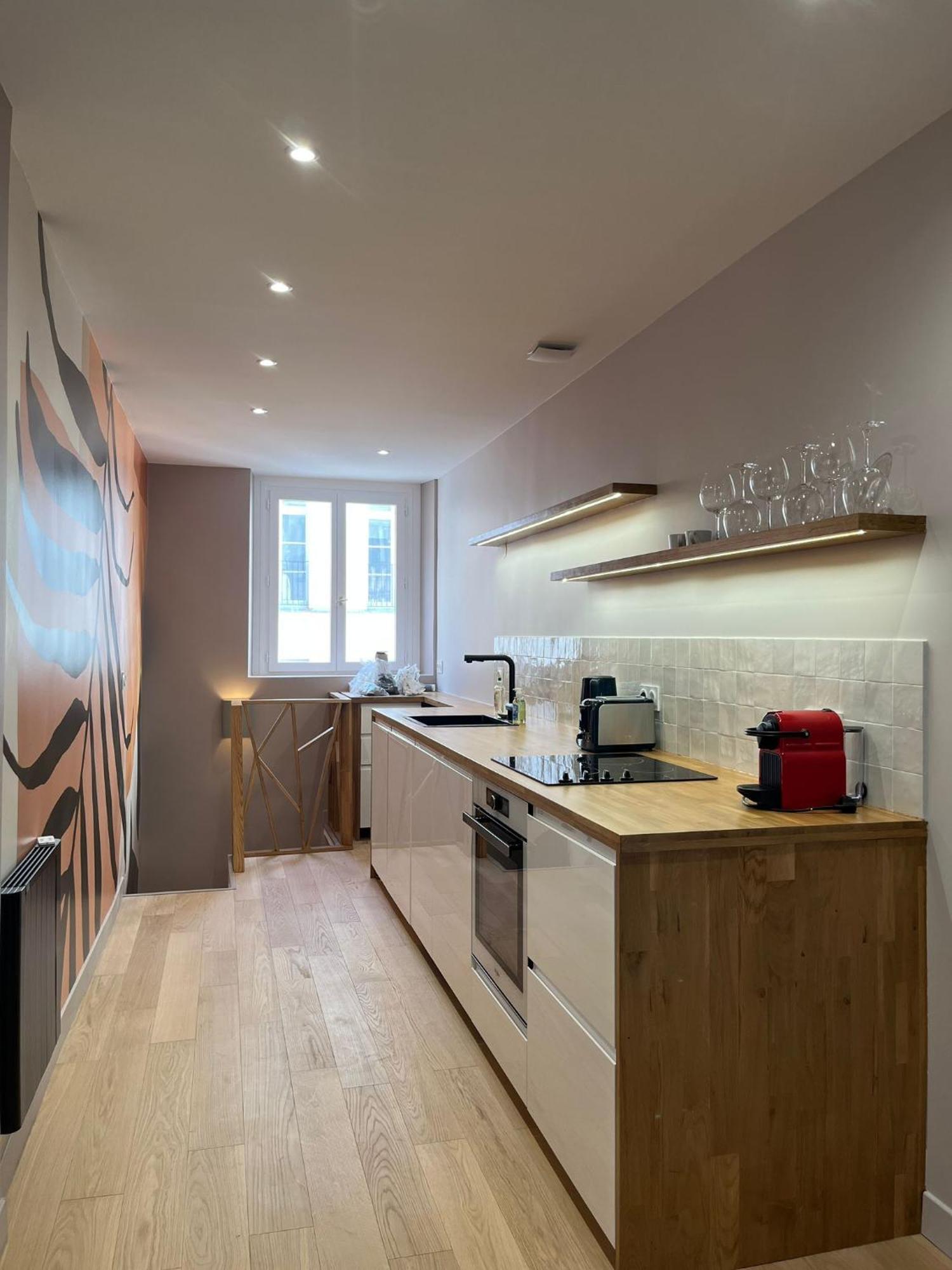 Enghien - New Fully Furnished Apartment Paris